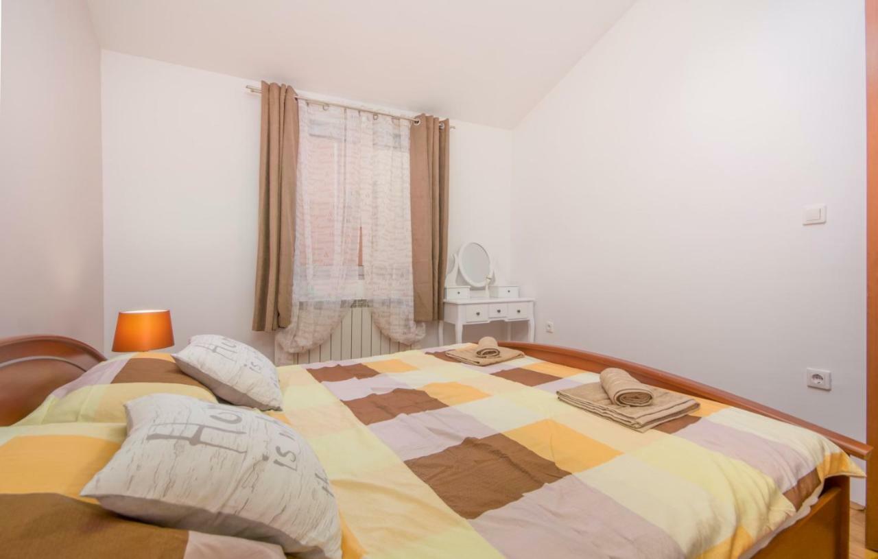 City Centre Sea View Apartment PUY 외부 사진